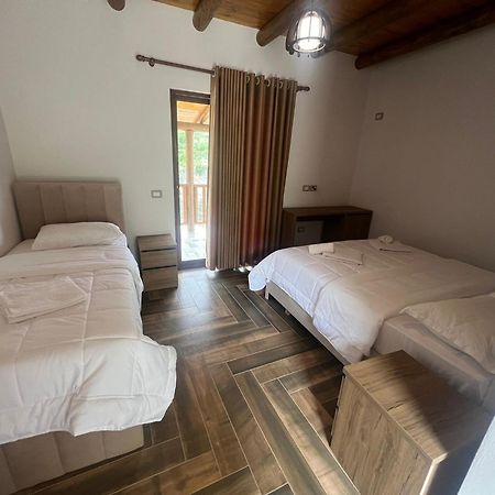 Guest House Bracaj Zhaban المظهر الخارجي الصورة