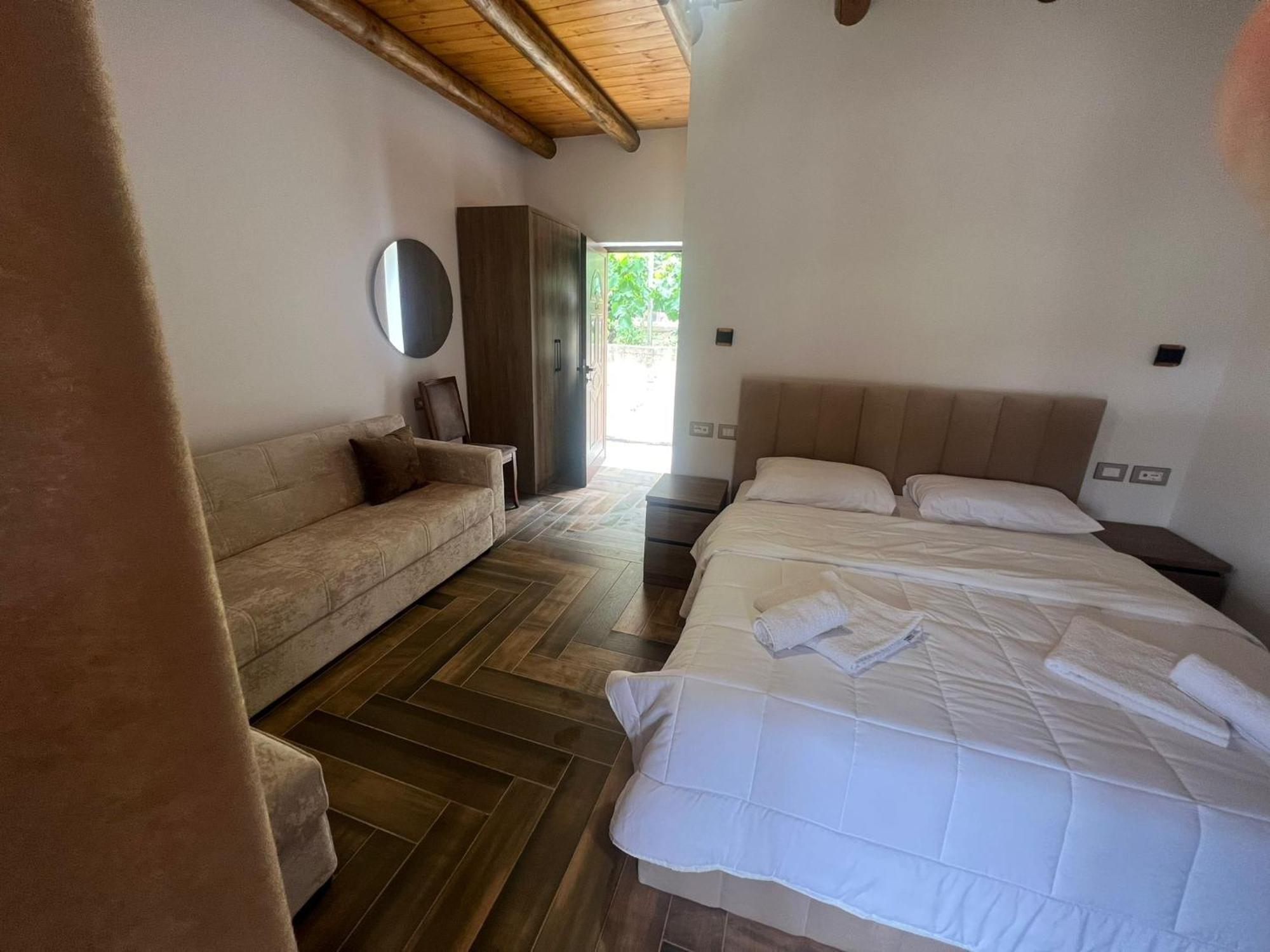 Guest House Bracaj Zhaban المظهر الخارجي الصورة