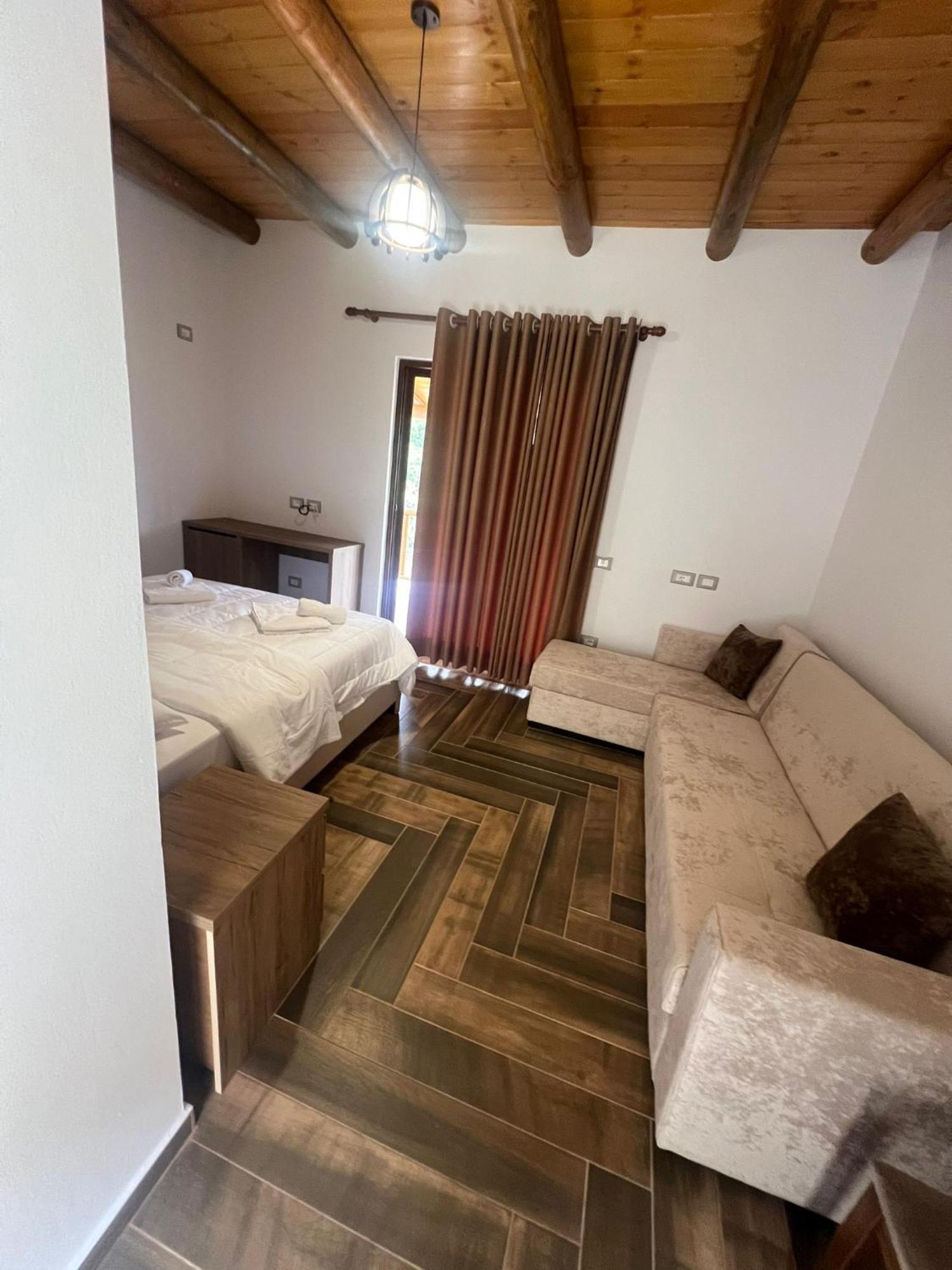 Guest House Bracaj Zhaban المظهر الخارجي الصورة