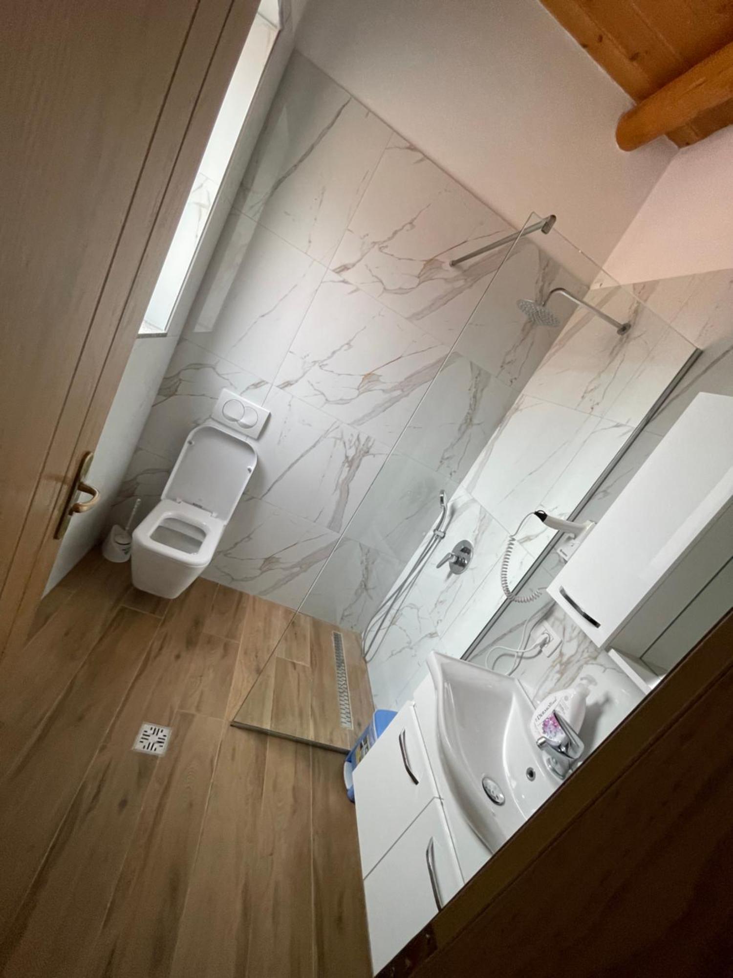 Guest House Bracaj Zhaban المظهر الخارجي الصورة