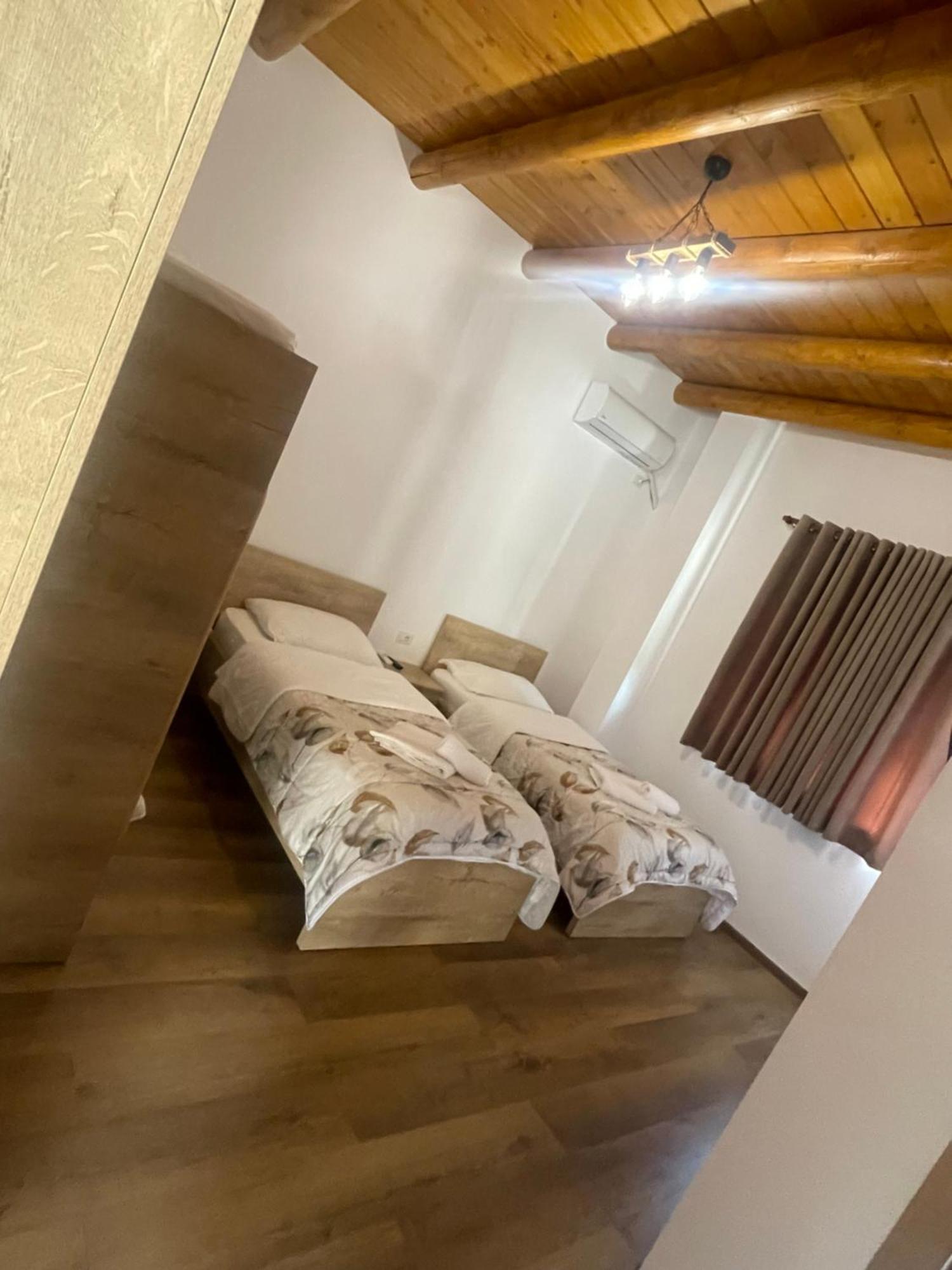 Guest House Bracaj Zhaban المظهر الخارجي الصورة